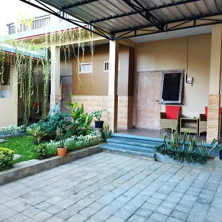 Lidah Lokal Guest House Singaraja