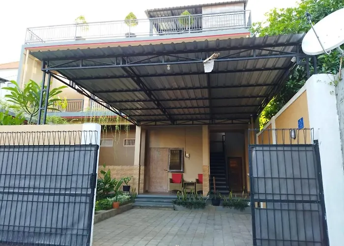 Lidah Lokal 招待所 新加拉惹